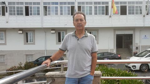 Pita (en foto de archivo), con el Centro Sociocomunitario, que dirigi� durante cuarenta a�os, detr�s