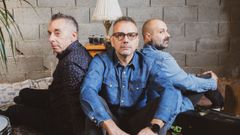 Justo Freir�a, Jos� Freir�a y  Rich Roales son Habitacion Vud�