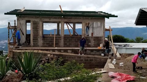 Uno de los proyectos que ayud a financiar el Concello de Lugo es la construccin de un aula en Honduras