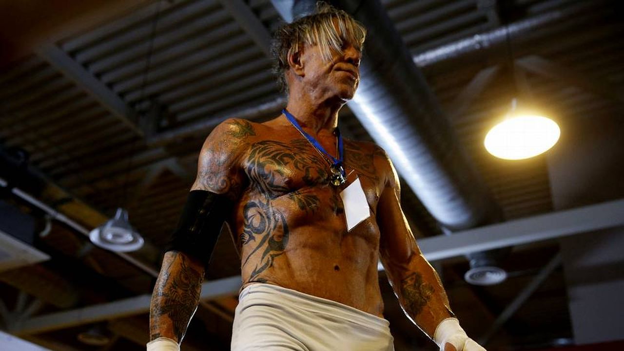 Mickey Rourke regresa al ring a los 62 años