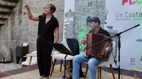 Vero Rilo y Santi Cribeiro ofrecieron �As lavandeiras�: m�sica y narraci�n oral 
