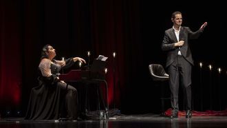 iAlma e Antonio Barros, sobre o escenario en Vimianzo este domingo 