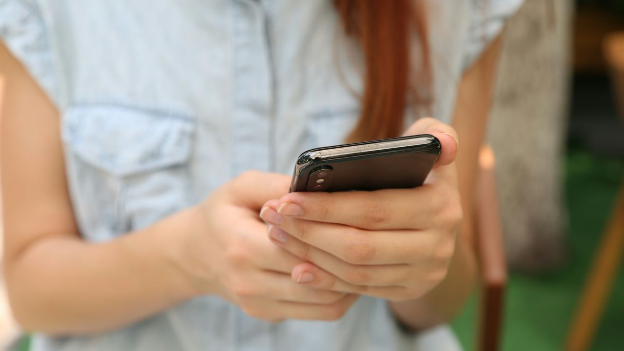 Suplantación de Vodafone y cargos bancarios: 500 euros de fraude en una llamada telefónica