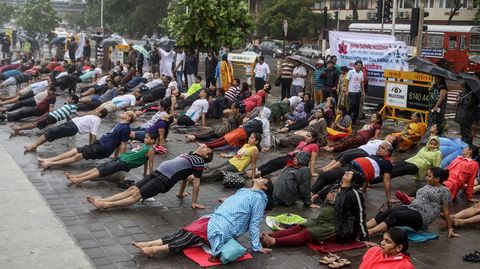 D�a Internacional del Yoya en India.