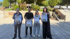La alcaldesa de Bande, Sandra Quintas, acompa�ada de representantes de la hosteler�a local en la presentaci�n de la iniciativa �Bande en s�bado�
