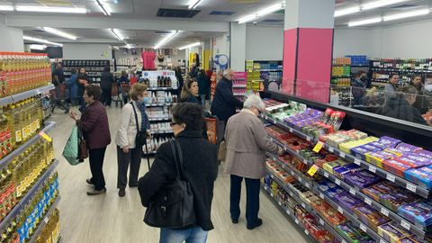 La segunda tienda de El Economato en Oviedo est� en el barrio de la Er�a.