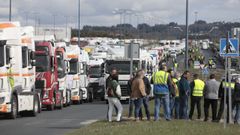 Concentracin de los transportistas antes de empezar la marcha