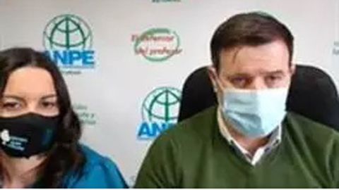 Montserrat Fern�ndez y Gumersindo Rodr�guez