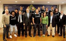 El vicepresidente de la Deputaci�n recbi� a los jugadores y les anunci� el proyecto que desarrollar�n.