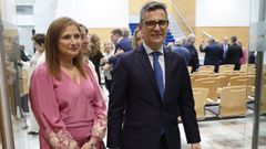 Mar�a Jes�s San Jos�, con el ministro Bola�os en el acto de apertura judicial del a�o en Bilbao.   