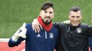 Salvi Carrasco junto al entrenador de porteros del Tarazona