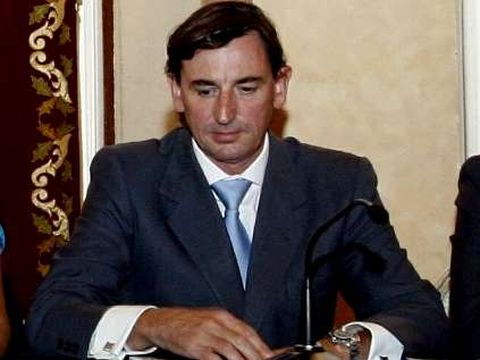 Eduardo Barros fue presidente del Casino de Pontevedra.