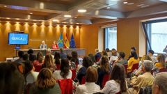 La consejera de Salud, Concepci�n Saavedra, presenta el proyecto 'Cerca'