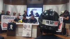 Rueda de prensa ofrecida en Oviedo por el compa�ero que actu� con Eloy Palacio, Juan Carlos Fern�ndez.