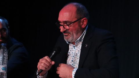 Homenaxe a Anxo Angueira en Asados