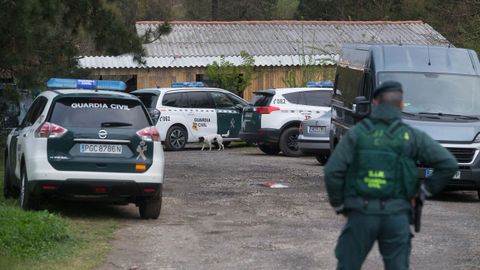 Foto de archivo de un dispositivo montado por la Guardia Civil en el poblado chabolista de Rbade