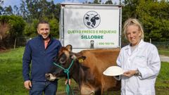 Eloy Seijas y Alejandra Romero, al frente de Queixo Fresco e Requeixo Sillobre. 
