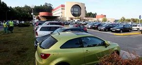 La ampliaci�n del hospital se har� a costa de la p�rdida de plazas de aparcamiento, que ya ahora resultan m�s bien escasas.