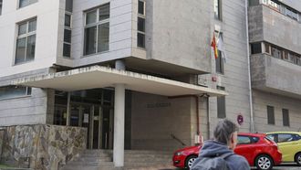 Imagen de archivo del edificio de juzgados de Ferrol.
