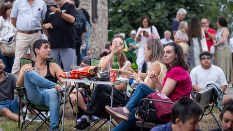 Eclipse total en Asturias desde el Parque de los Pericones, en Gij�n