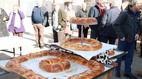 Roscas na festa das Candeas de Meira o ano pasado