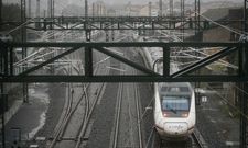 La estaci�n intermodal de Vilagarc�a no ser�a costosa, ya que buses y trenes est�n al lado. 