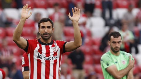 Mikel Balenziaga, en su despedida del Athletic al termino de la recin concluida temporada