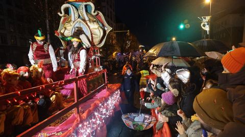 Cabalgata de los Reyes Magos por Ferrol, a su paso por la carretera de Castilla.