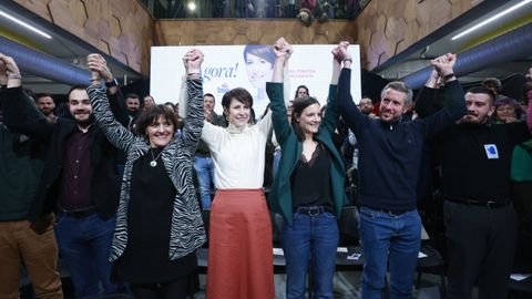 La candidata del BNG, Ana Pont�n, en un acto este domingo en Lugo