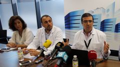 Rubial, a la derecha, con el desde ahora nuevo gerente (en el centro) Julio Garc�a Comesa�a