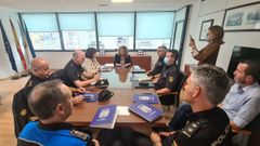 Reuni�n de seguridad en Nar�n.