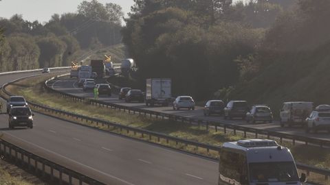 Accidente en la AP-9 a su paso por Cambre