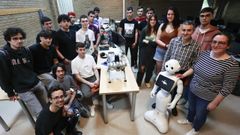 El grado de Robtica, implantado recientemente en la Escola Politcnica Superior, tiene alta insercin laboral