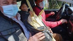 Los fieles trasladaron en coche la imagen del Corpo Santo 