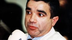 El�as Alonso en una entrevista radiof�nica en 1998