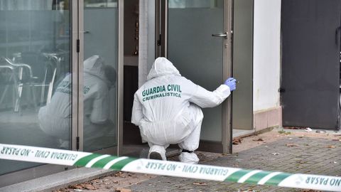 La recogida de muestras es fundamental para esclarecer lo ocurrido en la madrugada de hoy