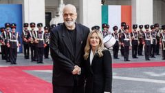 Giorgia Meloni, con el primer ministro alban�s, Edi Rama, el pasado mes de abril en Roma