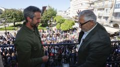 Rub�n Arroxo y Miguel Fern�ndez, todav�a como teniente de alcalde y regidor de Lugo, minutos antes de la moci�n de censura.