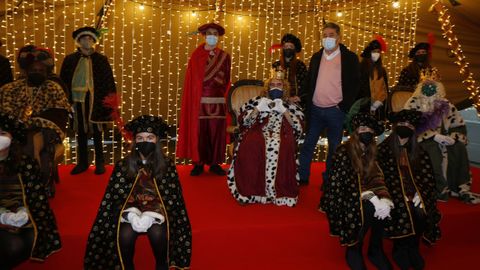 Los Reyes Magos en el recinto ferial en Pontevedra