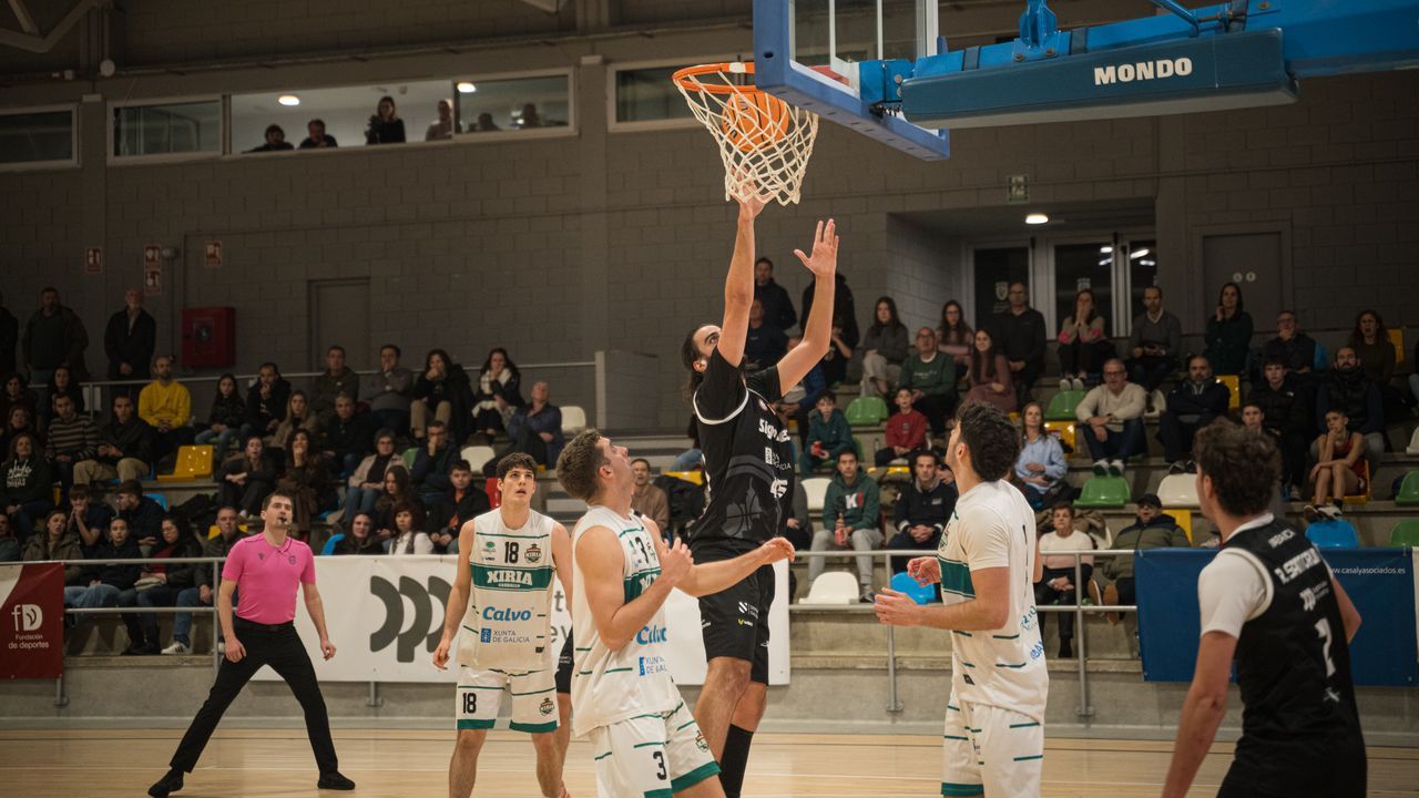 El Sigaltec hace saltar la banca desplumando al líder, Xiria (63-59)