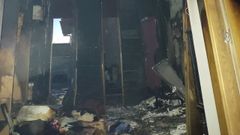 Arde una casa en Oleiros en plena madrugada de este martes