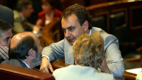 Rubalcaba y Zapatero en 2003 antes del Debate sobre el Estado de la Nacin