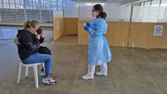 El punto de test de ant�genos en saliva con cita sigue abierto en el recinto ferial de Pontevedra