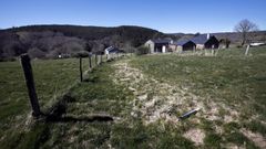 La aldea etnogr�fica de Carelle, en Muras, est� cerrada tras haberse restaurado para usos tur�sticos