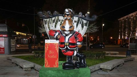 Poboado de Nadal de Ourense, instalado en la plaza Bispo Cesreo.