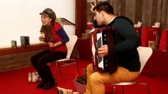 Los dos integrantes de Migallas.