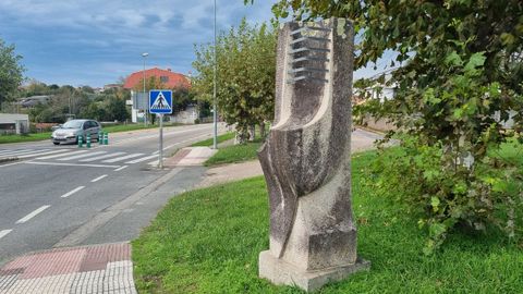 Lectura solar sobre macla, de Jos Castieiras.