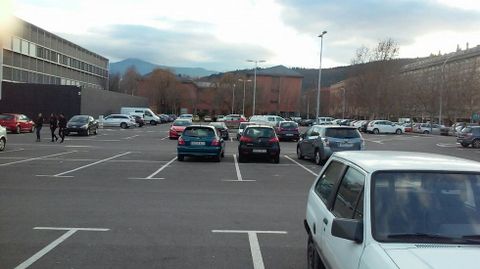 En Ponferrada hay aparcamientos disuasorios gratuitos para dejar el coche e ir andando al centro