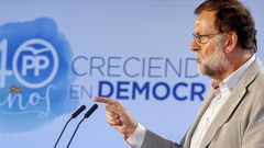 Rajoy sobre el Gobierno de la Generalitat: �Est� secuestrado por radicales�