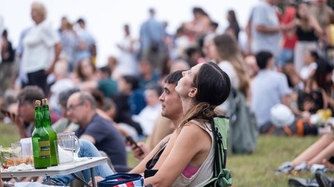 Eclipse total en Asturias desde el Parque de los Pericones, en Gij�n